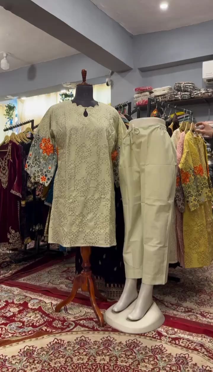 3Pcs Cut Work Style Design